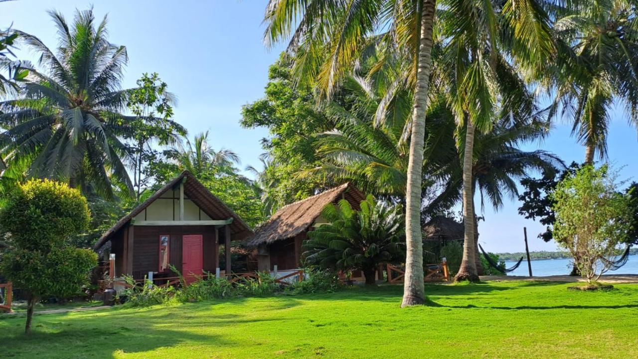 Bungalow كاريمونجاوا المظهر الخارجي الصورة